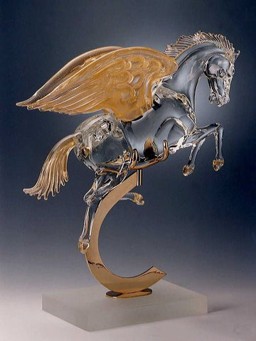 Murano glass Pegasus with lowered wings