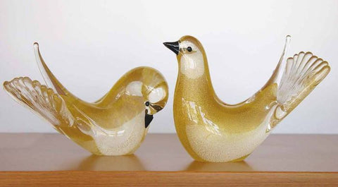 Pair of San Marco doves in Murano glass with gold